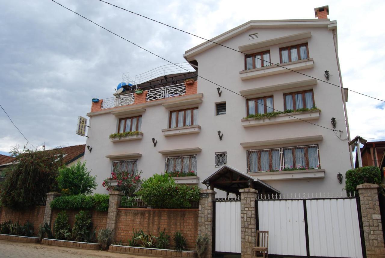 Antsirabe Hotel Exterior photo